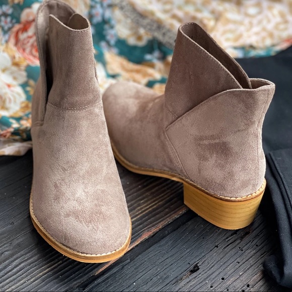 Corkys Shoes - Spill The Tea Bootie by Corky’s